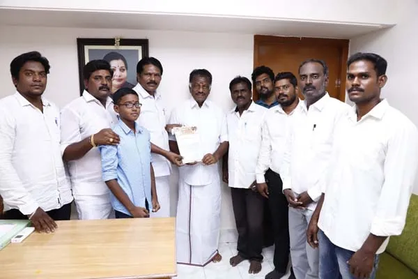 o panneerselvam